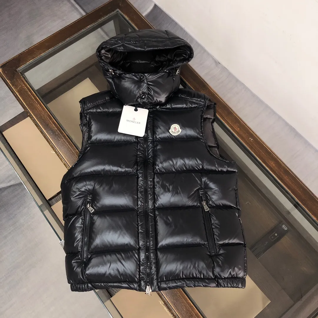 【MONCLER 】 Hot Sale ， ， 🔥 🔥 M ， ， Classic ， ， ， ！ 90% ， ， ， ， ！ Quality ， Quality 👇 ：Black (Gray ) Size： 1 2 3 4 5